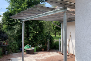 Terrassenüberdachung Stahl feuerverzinkt Glas